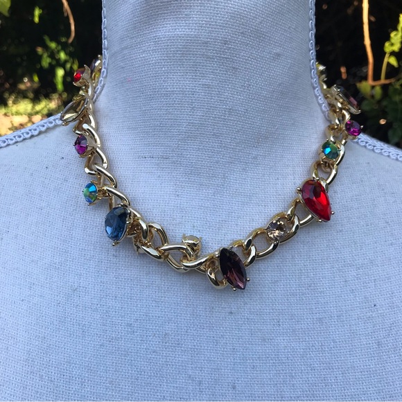 Crystal Gemstones Necklace / Earrings / Bracelet set - Picture 5 of 5